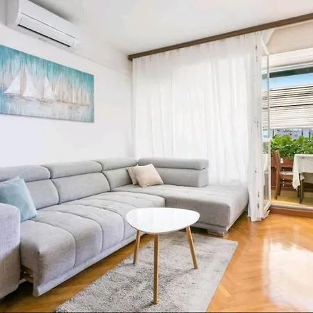 Apartment Seaview Dida Split